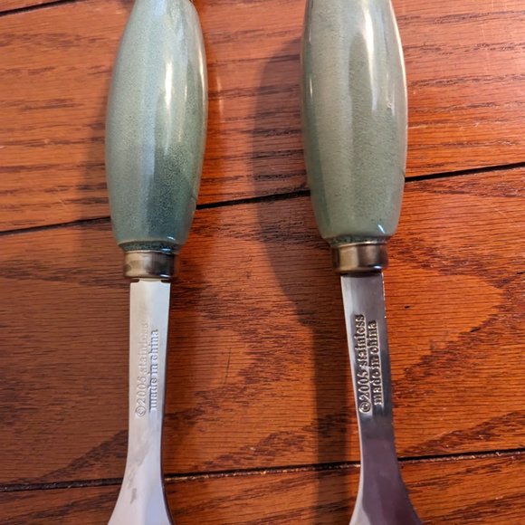 Stainless Steel 2005 Serving Set Spoon & Salad Fork Green Base w/Shell Accent - Picture 4 of 6